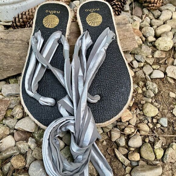 Nalho Karabi Sandal Metallic Silver & Gray Yoga Ankle Strap - Women's Size 9.5 - Picture 4 of 8